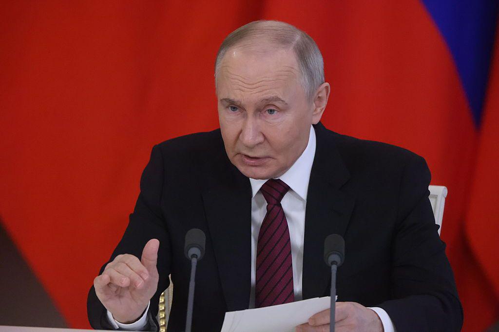 プーチン大統領は停戦を拒否し、ウクライナに来週イスタンブールで直接会談を開始するよう呼びかけます。