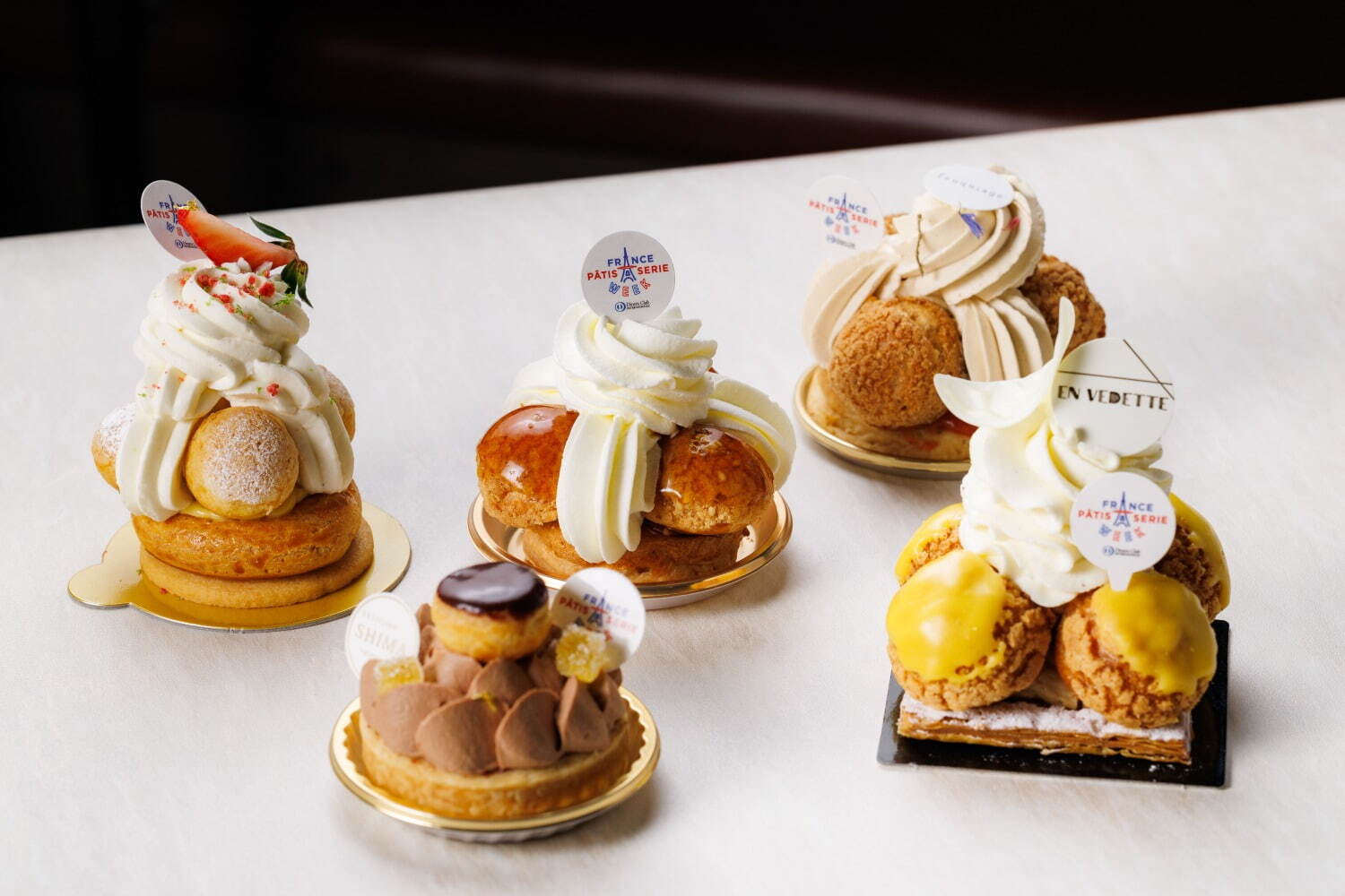「フランス パティスリーウィーク2025」全国300以上の名店に“王冠モチーフ”仏伝統菓子サンノトレ｜写真10
