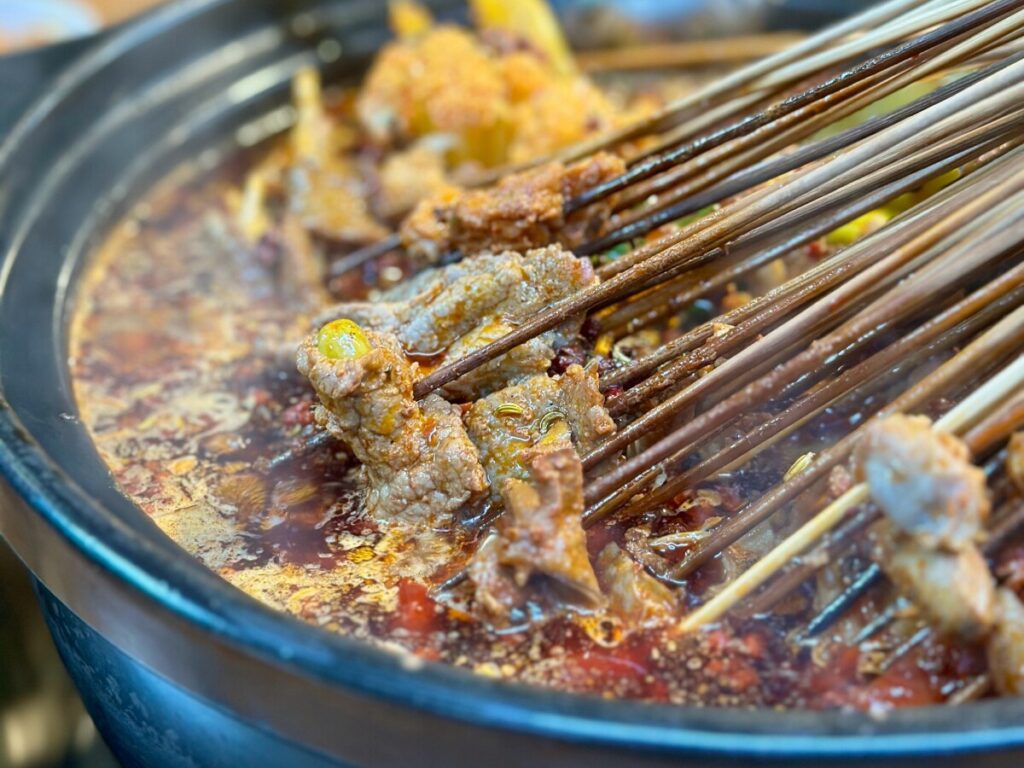 串焼き店のお会計で222本分請求、客が自分で数えたら119本、店「ささいなこと」―中国