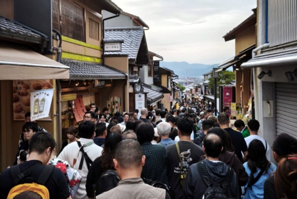 訪日外国人客は増加しているのに香港人客はなぜ減少？発端はうわさから生じた警戒心