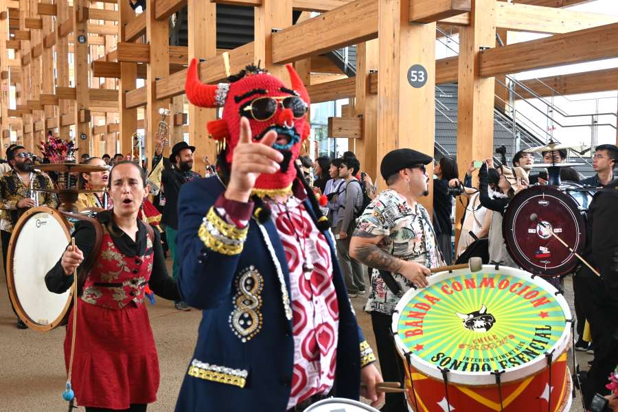 チリ・ナショナルデーを記念したパレード（撮影5月12日：大阪・関西万博）