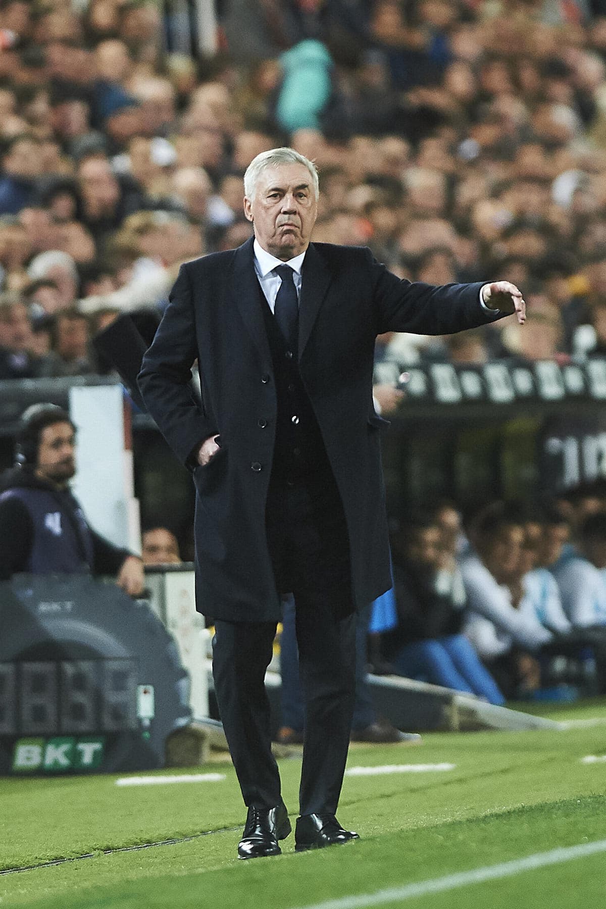 「サッカー王国」ブラジルが本気の大改革！「年俸16億」で“優勝請負人”を招聘