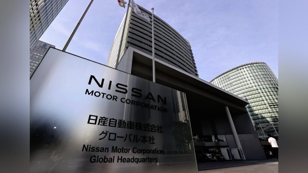 日産が本社ビルの売却検討、７工場削減や２万人リストラの費用に備え…横浜・みなとみらい地区 ― ２６年度までに計５０００億円のコスト削減