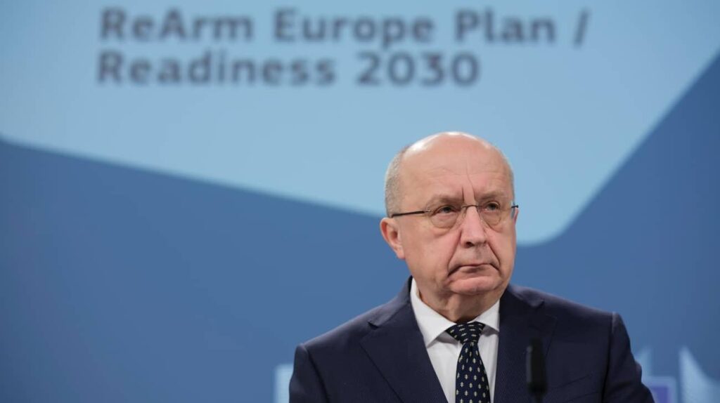 EUは、トランプがプーチンを和解させるために説得しなかった場合、ウクライナへの軍事援助を2倍にします - 欧州委員