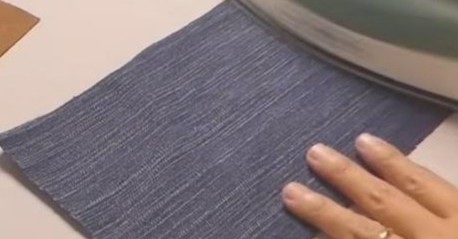 古くなったジーンズは捨てないで！　切って縫うだけで……　おしゃれで便利な“リメイクアイデア”4選に「ステキ！」「すごくかわいい」【海外】（1/2 ページ） - ねとらぼ - ねとらぼ