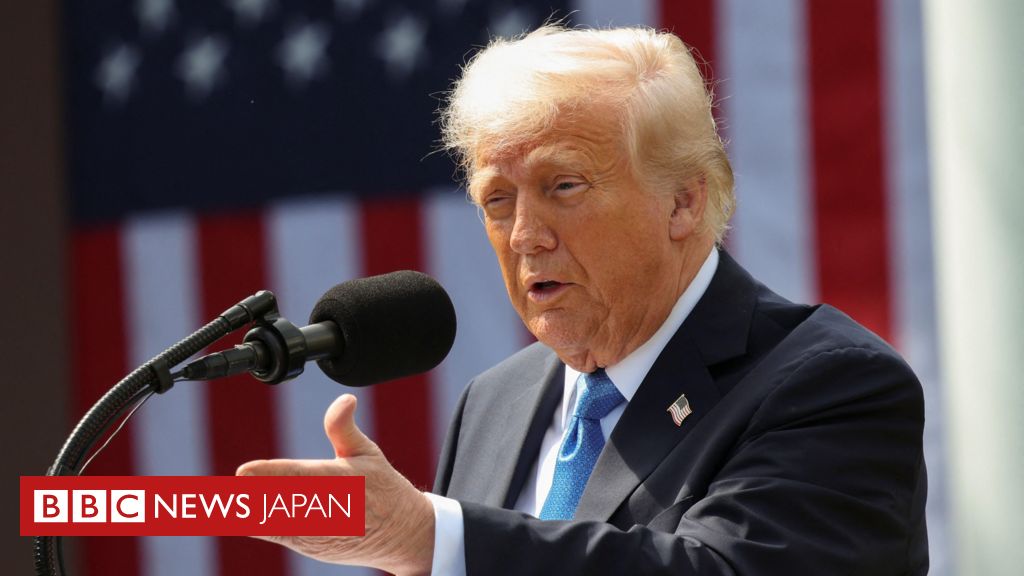 トランプ氏、ロシアとウクライナは「直ちに」停戦交渉すると　両国首脳と電話協議の後 - BBC