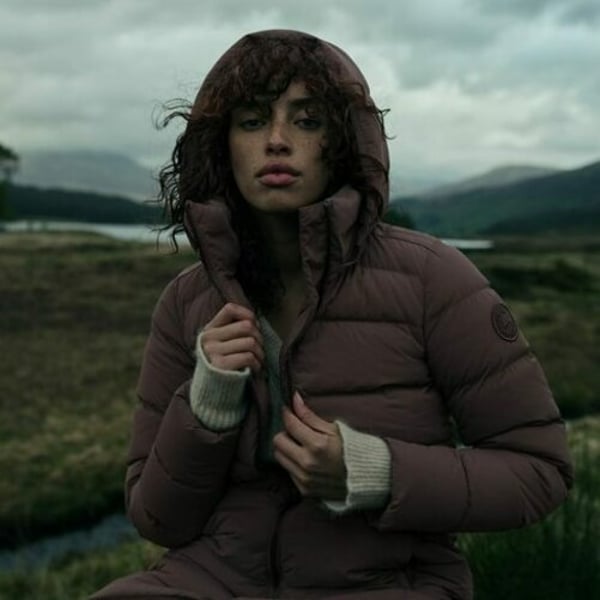 カナダグース、メイド・イン・カナダのサプライチェーンで関税問題を回避 - FashionNetwork 日本