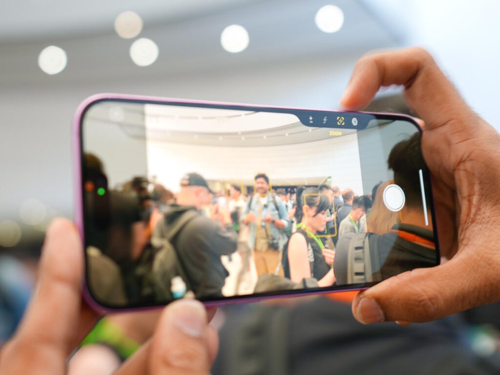 アップル、「iOS」のアクセシビリティー機能を大幅拡充--Mac用「Magnifier」など - ZDNET Japan