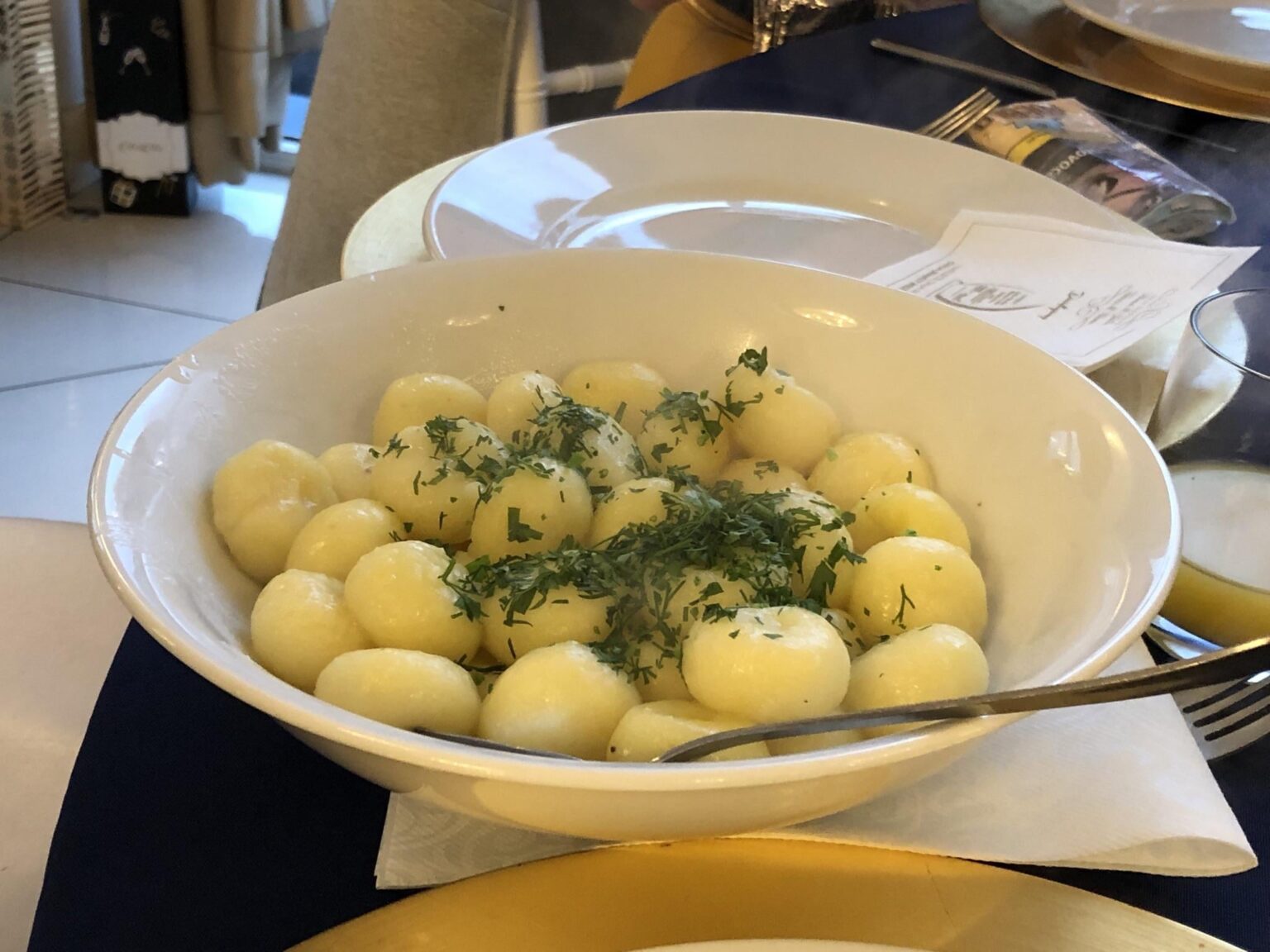 この名前は何ですか？それは私が今まで食べた中で最高のもののようなものです