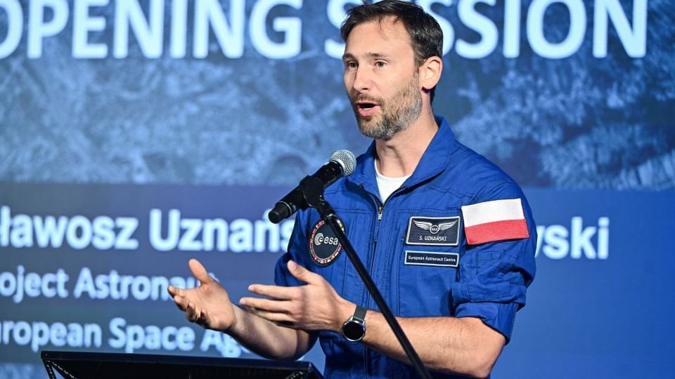 ポーランドの宇宙飛行士による宇宙ミッションは6月に遅れました