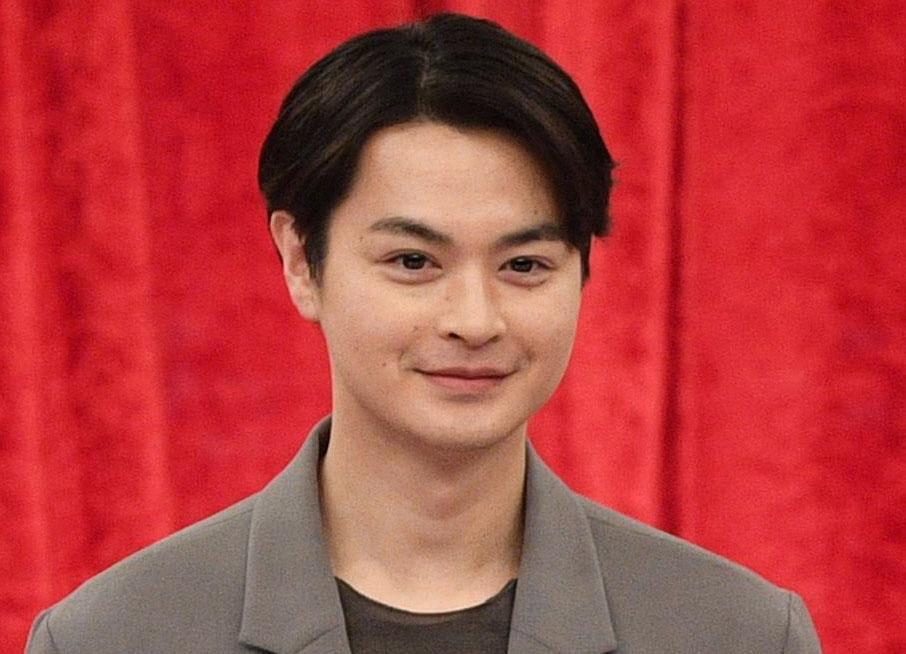 １児のパパ瀬戸康史 オフ姿にファン仰天「３７歳に見えない」「素敵」 妻は美人女優 - デイリースポーツ