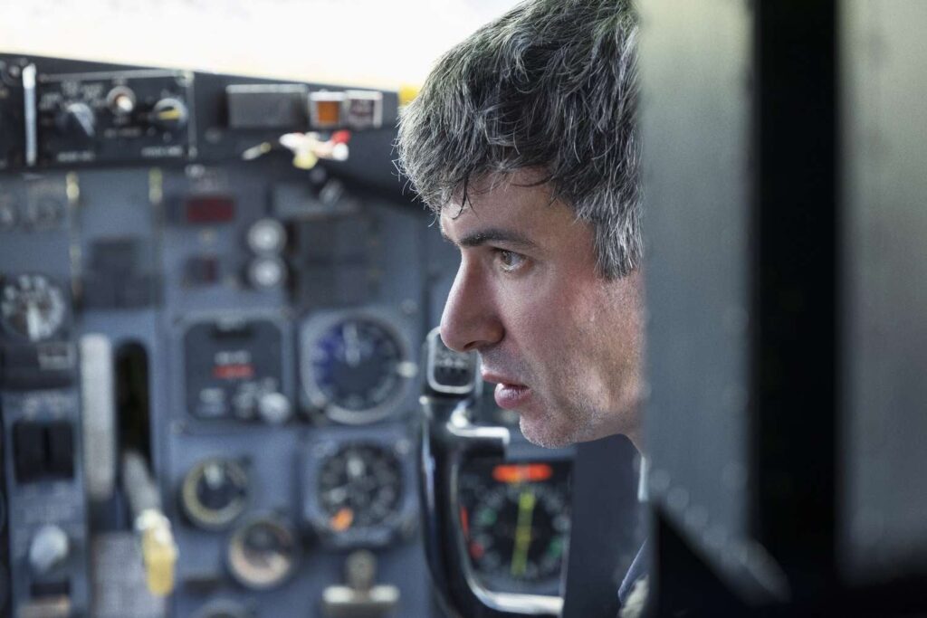 ネイサンフィールダーパイロットフルボーイング737飛行機のライセンスの抜け穴と自閉症診断を避けた後