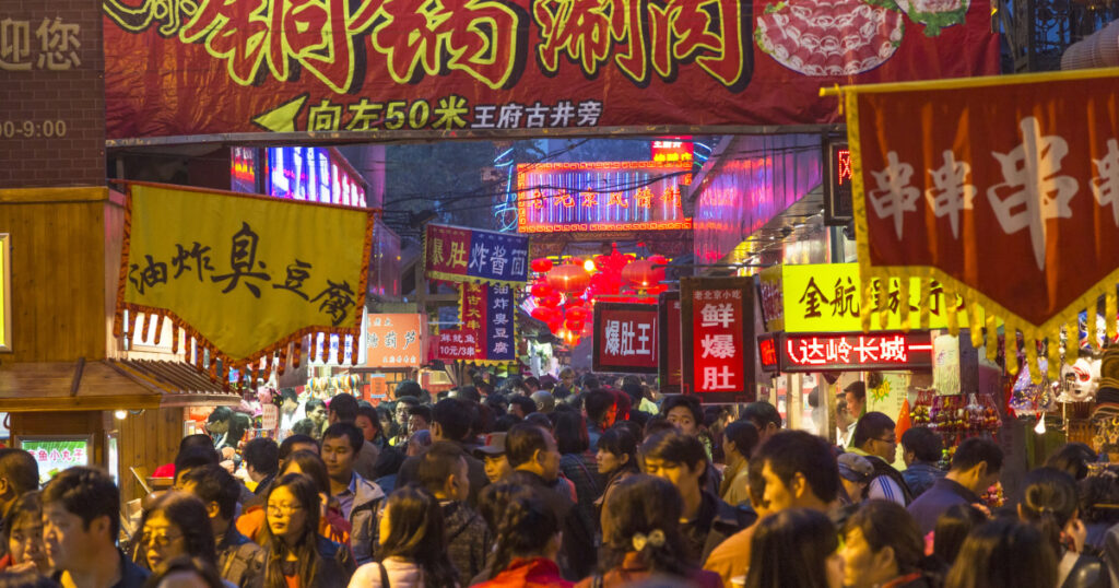 大卒失業者3000万人…!デフレ・不動産“ドン底不況”の中国に追い打ち、北京・上海の凋落を示す「衝撃データ」(石 平) @gendai_biz – 現代ビジネス スクープ求む。情報提供をお待ちしております