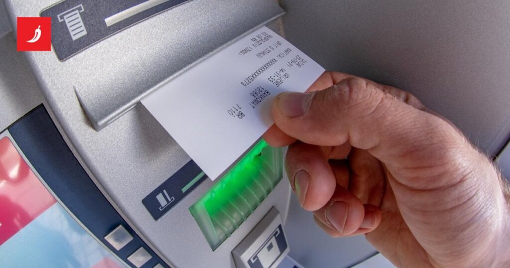 大臣：銀行は他のATMでの無料現金撤退に同意しませんでした