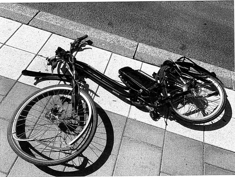 男を殺す - スウェーデンの交通機関は運転免許証を撤回しない