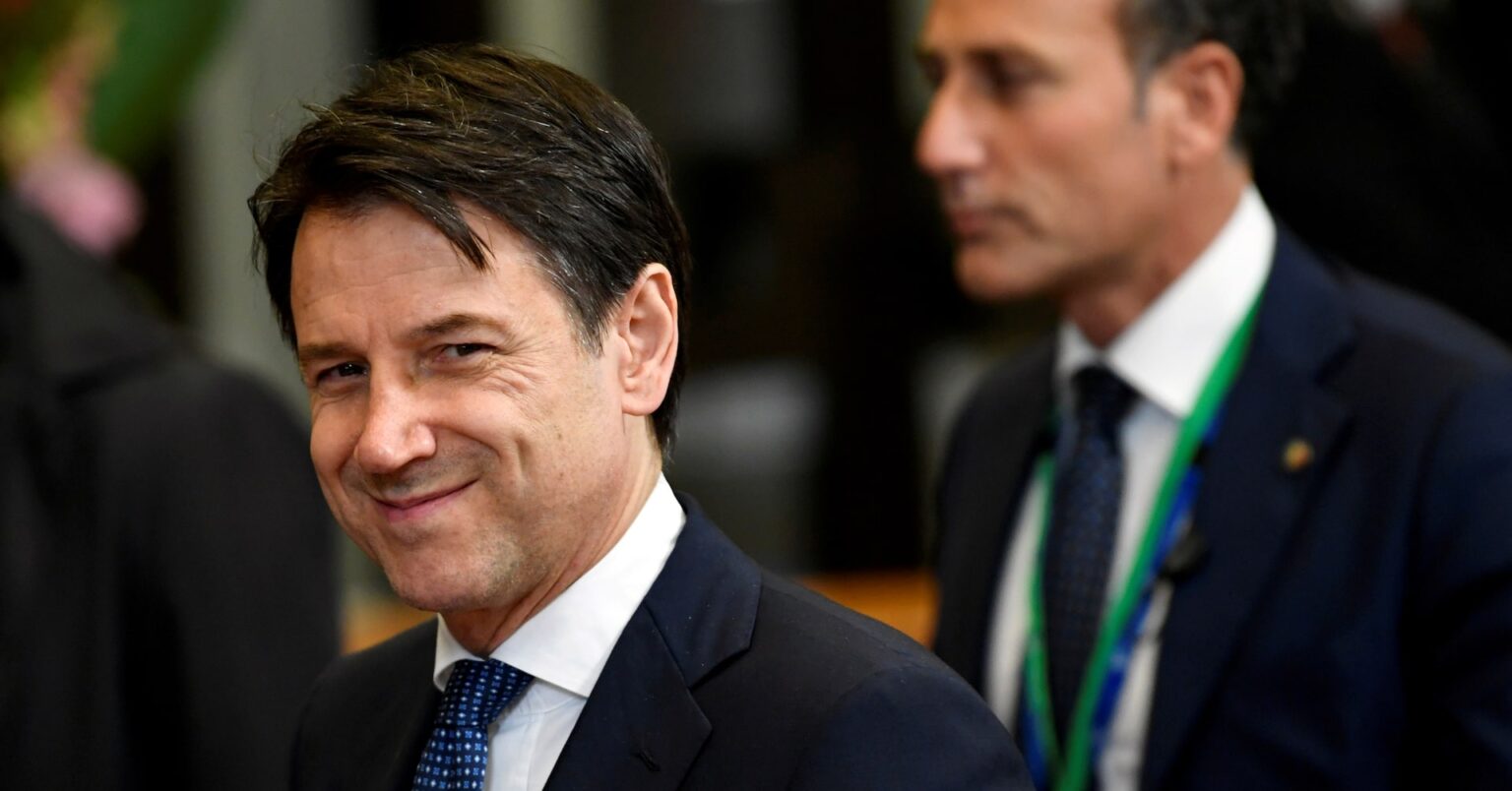 Italy PM Conte calls 'important' news conference for 1615 GMT