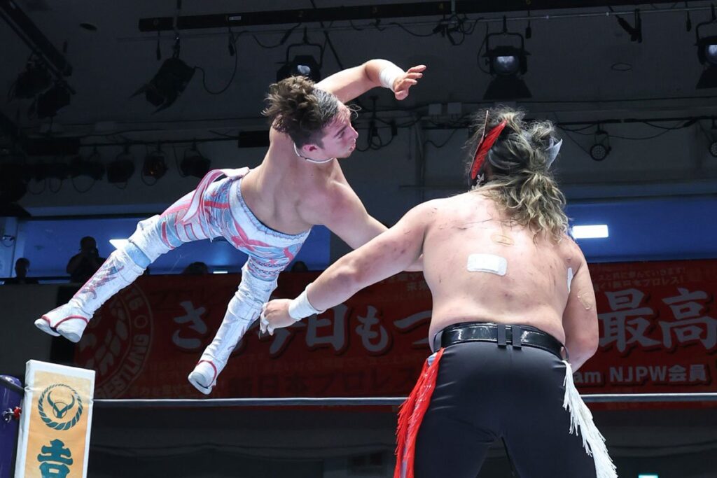 【新日本・ＢＯＳＪ】１９歳の超新星ニック・ウェイン 現ＩＷＧＰジュニア王者デスペラードから大金星で２連勝 - 東スポWEB
