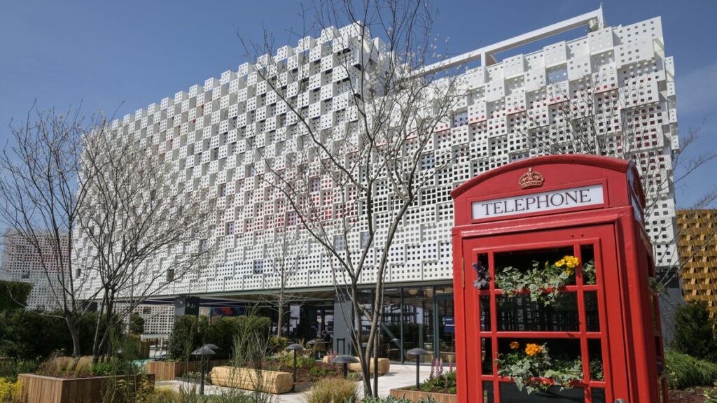 ｢紙コップで5000円｣の代償は大きかった…大阪万博｢英国のアフタヌーンティー｣が炎上した本当の理由 ホテルラウンジなら1万円でも普通だが… | PRESIDENT Online（プレジデントオンライン）