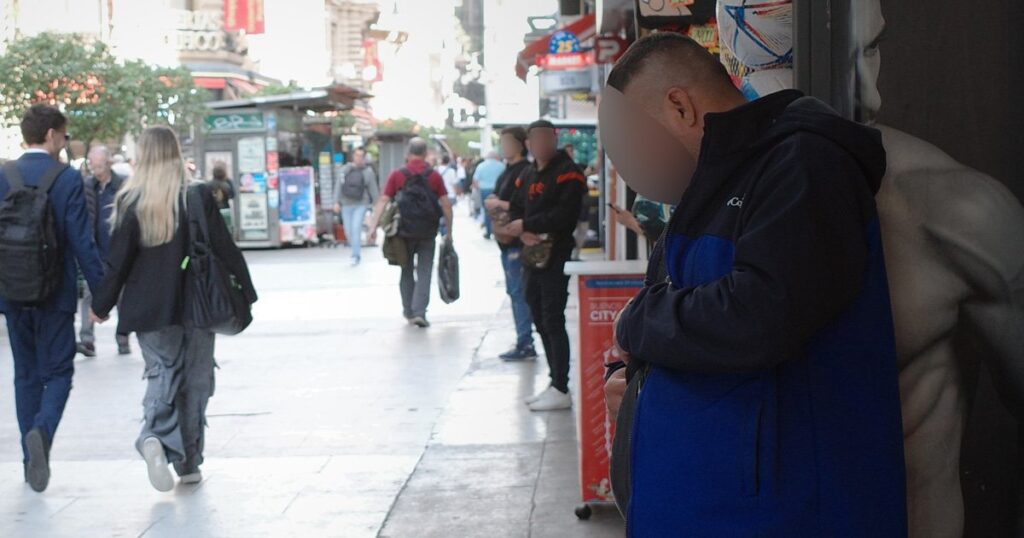 ビットコインでも街中で簡単に両替できる!?アルゼンチンの闇両替商から見える、衰退国家・日本の「￥」を見放す日 | 美しき衰退 | ダイヤモンド・オンライン