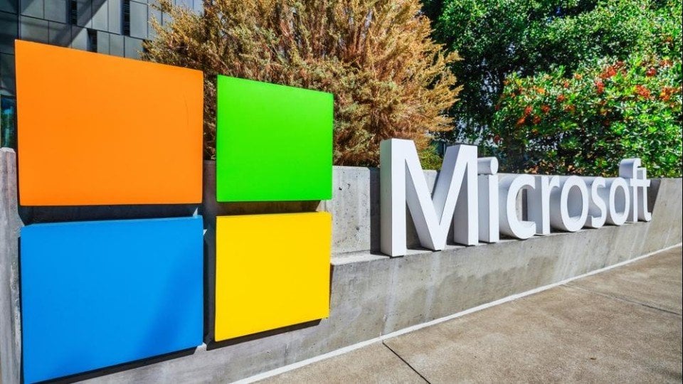 目覚めの呼び出し：マイクロソフトは、慈悲なしにハーグの電子メール国際刑事裁判所（ICC）を閉鎖します