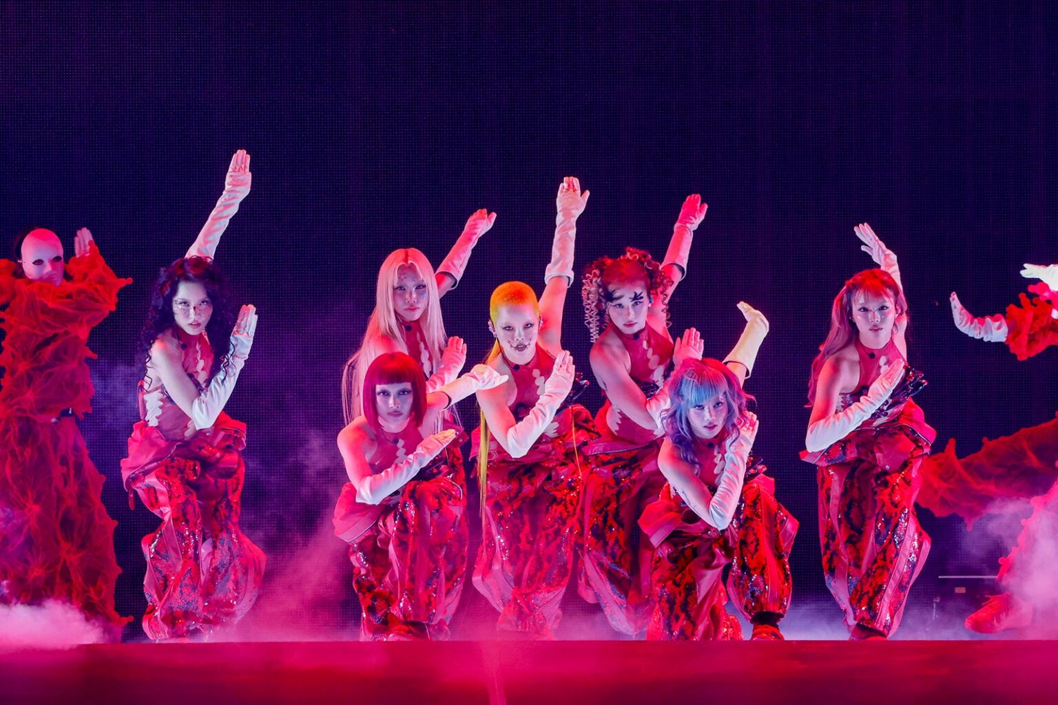 XG、東京ドームでワールドツアー完走 新曲初披露＆JURINがステージでスケボーも【ライブレポ】 - モデルプレス