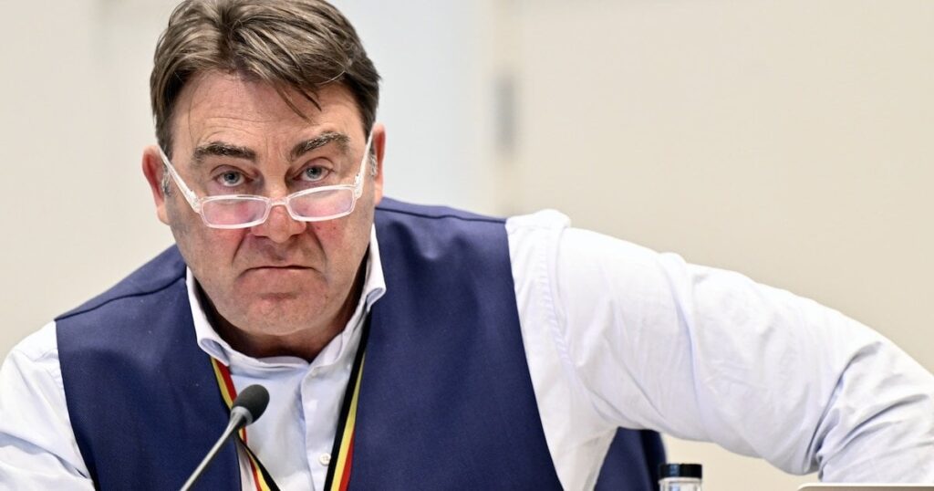 「国民の結束の脅威」：MPデニス・ドゥカルメは、ベルギーにイスラム教徒の兄弟を解散するよう求めています