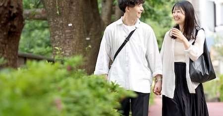 日本人の3人に1人が「マッチングアプリ婚」 昨年の生保調査 婚活パーティー抜きトップ【ボタン一つで関係絶てる／期待裏切られることも】