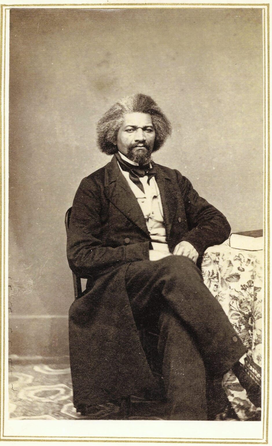 私の束縛と私の自由（1855）で、フレデリック・ダグラスはアイルランドについて書きました