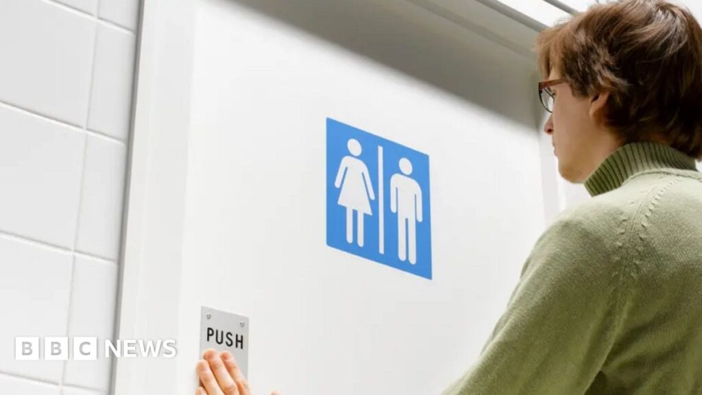 人々が使用するトイレを警察することに「嫌悪」の文化リーダー