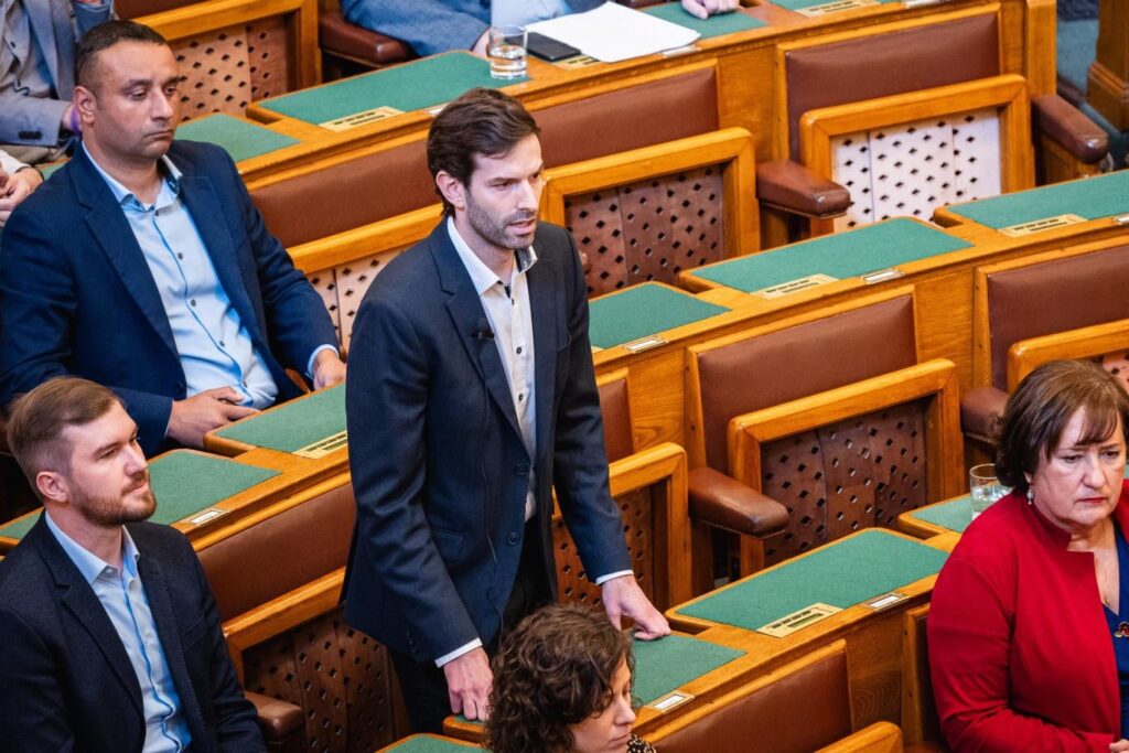 AndrásFekete-Győr：2026年の選挙で勢いを始めないでください