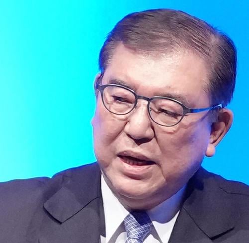 石破首相の「文春砲」は「事実でございます」 告発した男性が国会内で記者会見