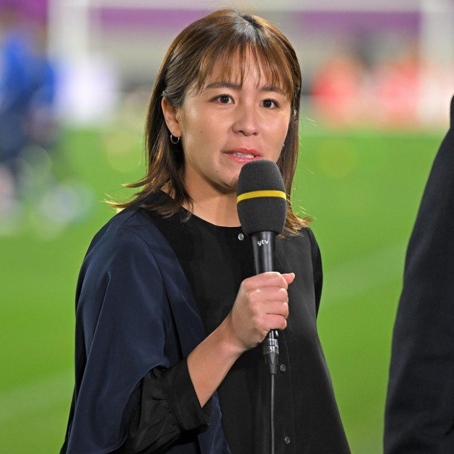 「ここに長谷川唯がいたら…」なでしこの“中核”不在でブラジルに３失点敗戦。岩渕真奈が指摘「もっと積極的にボールを受けないと」(SOCCER DIGEST Web) - goo ニュース