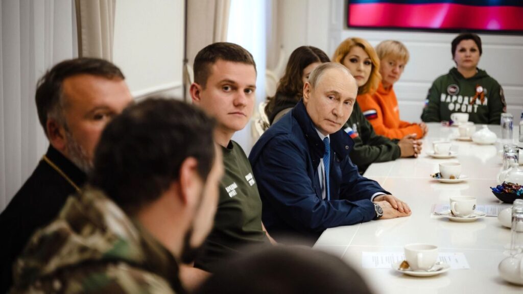 プーチン氏、クルスク州を訪問　ロシアが奪還主張して以来初 - CNN.co.jp