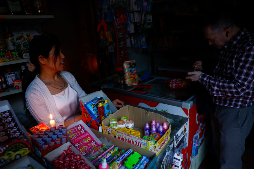 Power begins to return after  huge outage hits Spain and Portugal