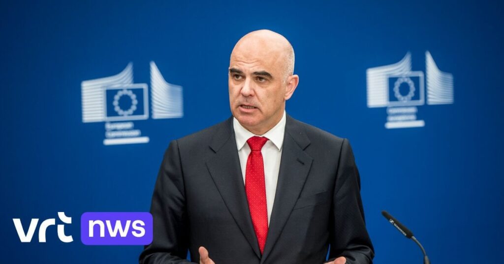 De WeverとEUの指導者からの批判の後のヨーロッパ評議会：「司法は政治的圧力を経験すべきではない」| VRT NWS：ニュース