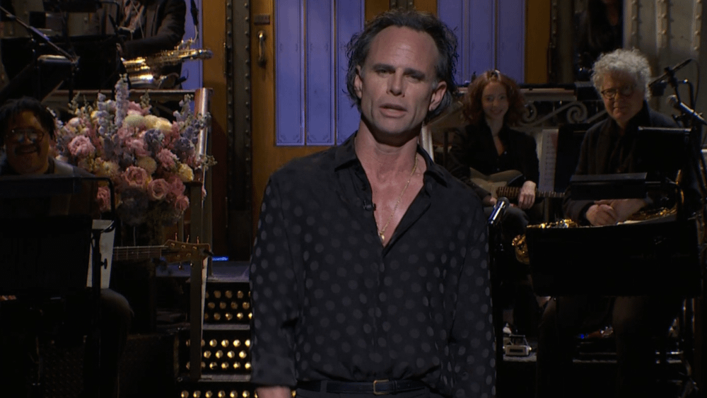 ウォルトン・ゴギンズは、彼の「SNL」の独白を使用して、53のセックスシンボルであることを振り返ります。