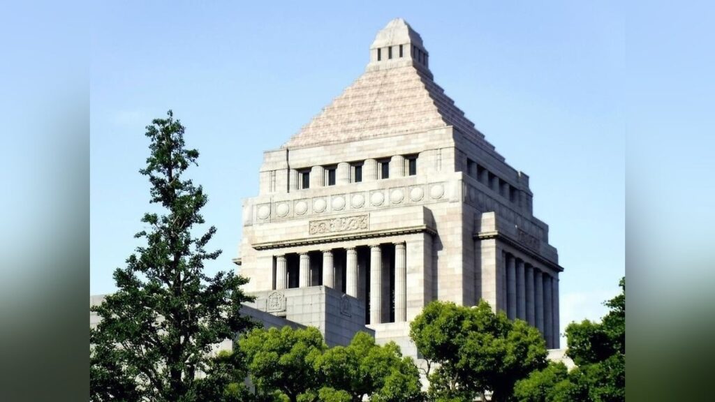 年金改革関連法案、「基礎年金底上げ」明記する方向で調整…自民・公明・立民が初の実務者協議 ― 具体的な文言などの調整を急ぐ方針