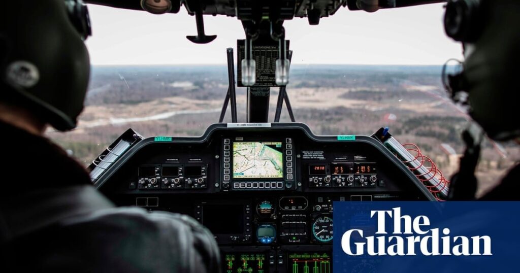 ボサボサの観光客に注意してください：ラトビアはロシアのスパイを見つける方法を市民に伝えます