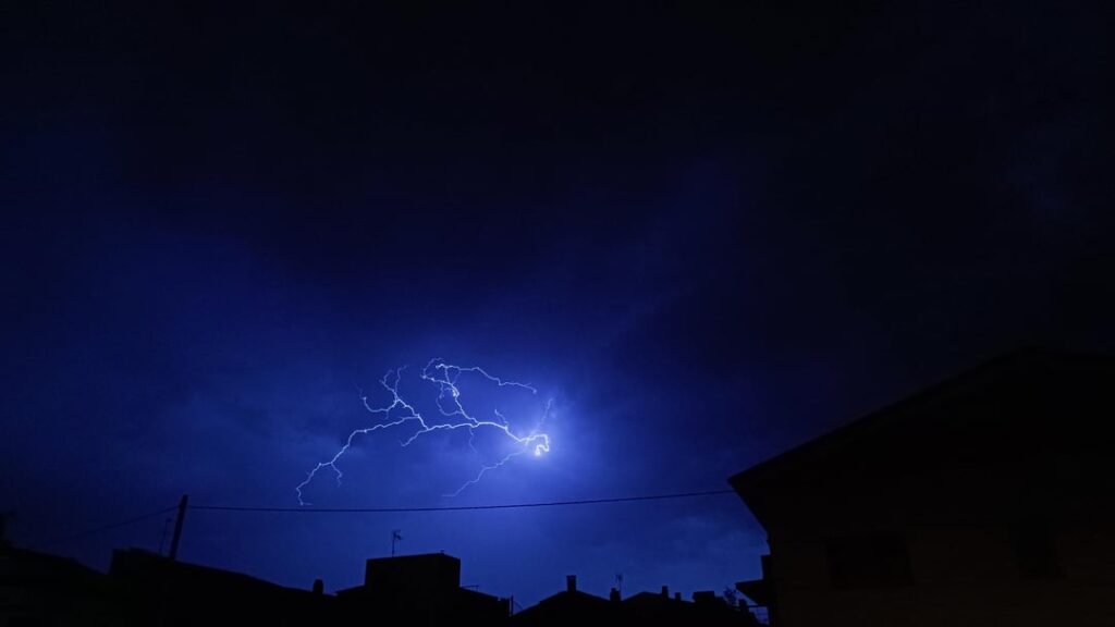 ストームナイト⚡🌩️