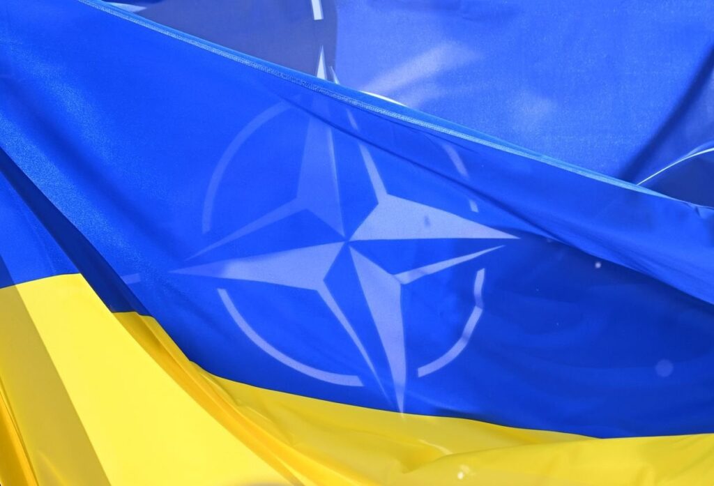 NATOの役人は、拡大を止めるためのロシアの要求を拒否する、とメディアの報道