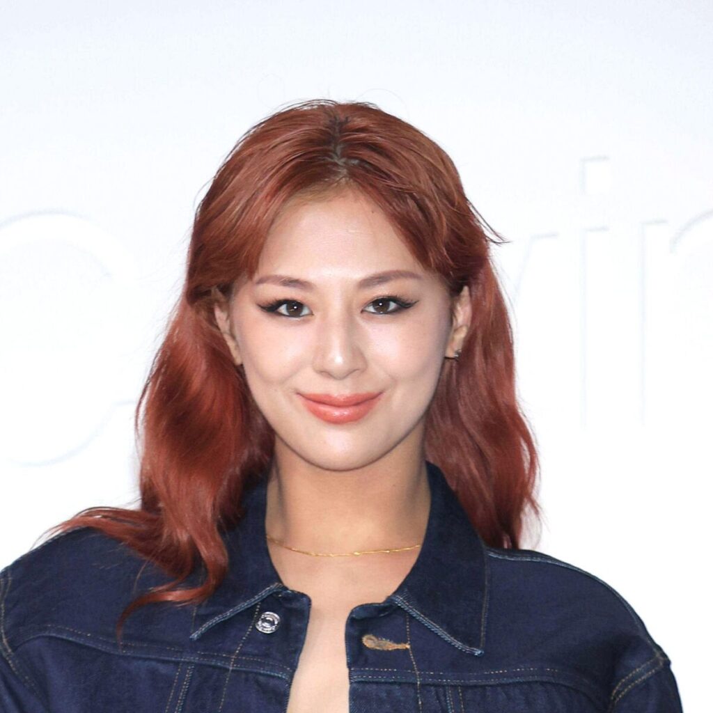 西内まりやが５月いっぱいで芸能界引退「身内があるトラブルを」「新しい人生を歩きたいと考えるように」…自身のＳＮＳで発表