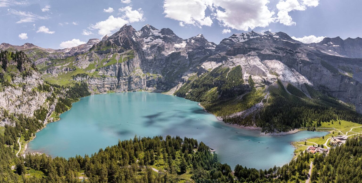 Bernese Oberland PassでOeschinensee Gondolaのタイムスロットを予約する方法は？
