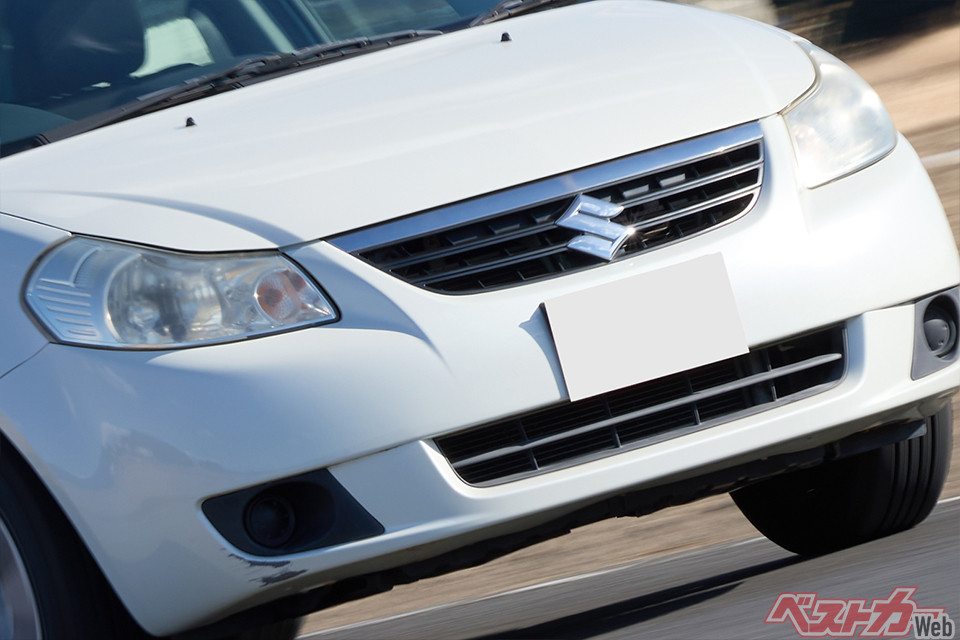 スズキ SX4セダンはフィアット 500Xの先達か!?　イタリアと作った時代先取りグローバルカー - 自動車情報誌「ベストカー」