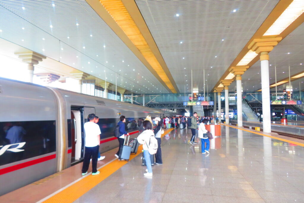 インド人企業家が中国高速鉄道を称賛、インドのネット民は賛否―中国メディア