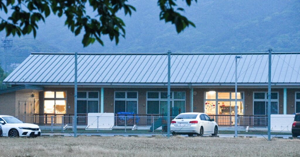 佐賀・児福施設職員死亡 容疑者、子ども奪還しようとトラブルか - 毎日新聞