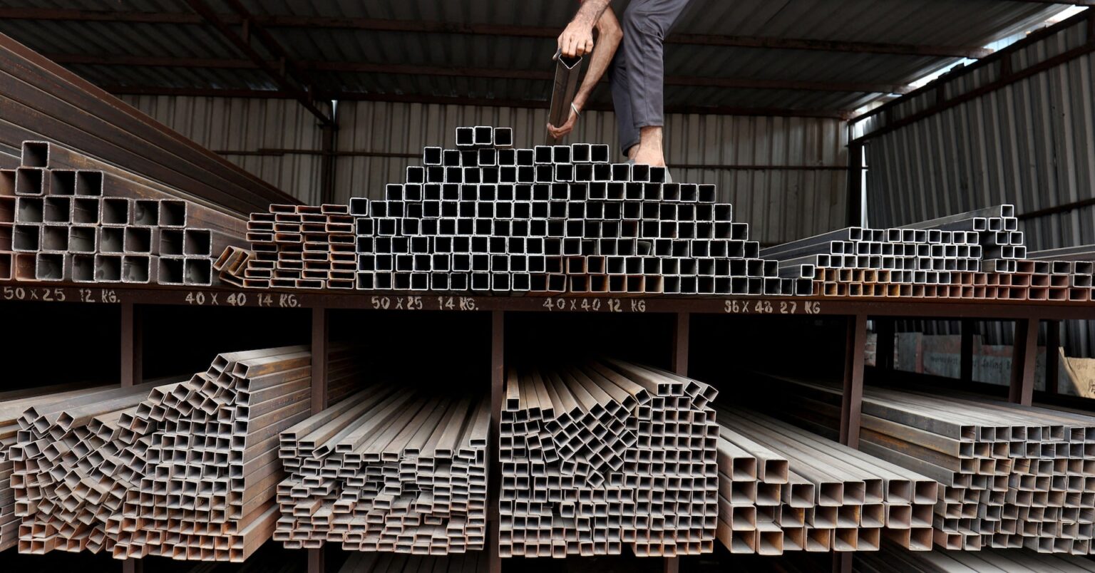 米鉄鋼輸入関税の影響「軽微」＝インド鉄鋼相 | ロイター