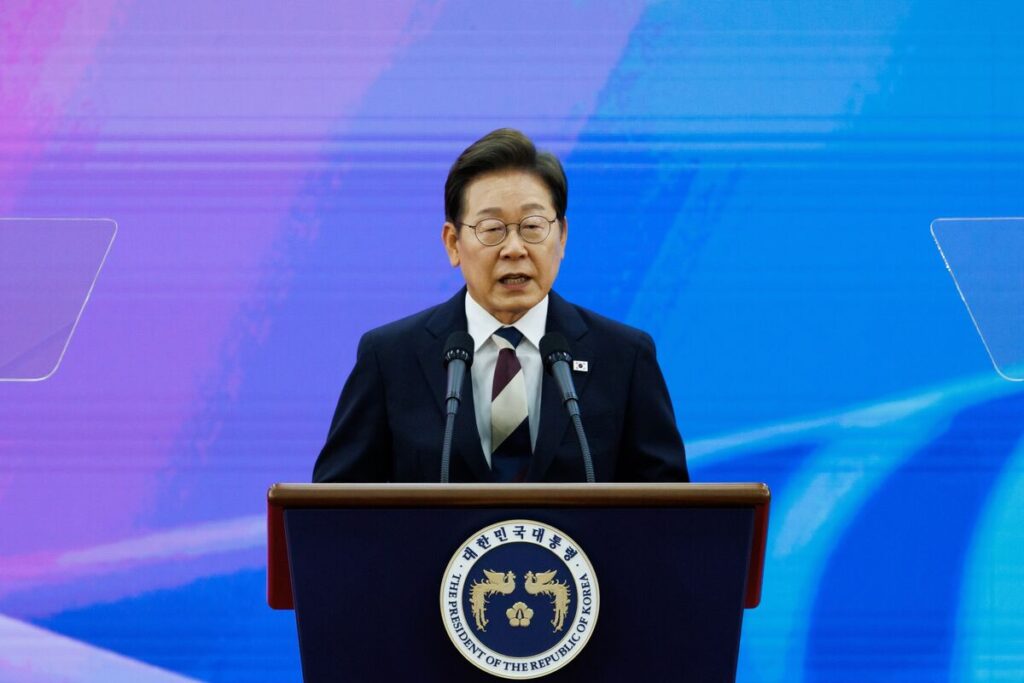 韓国李大統領が就任、経済復活誓う－米国との通商交渉が試金石に - Bloomberg