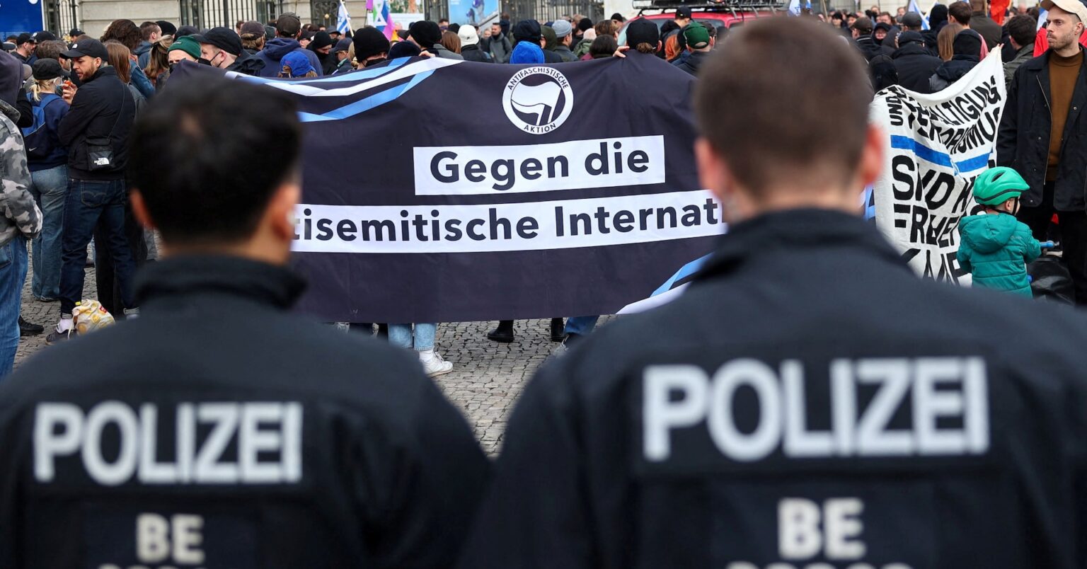 ドイツで反ユダヤ主義事件が増加、24年は前年のほぼ倍＝報告 | ロイター