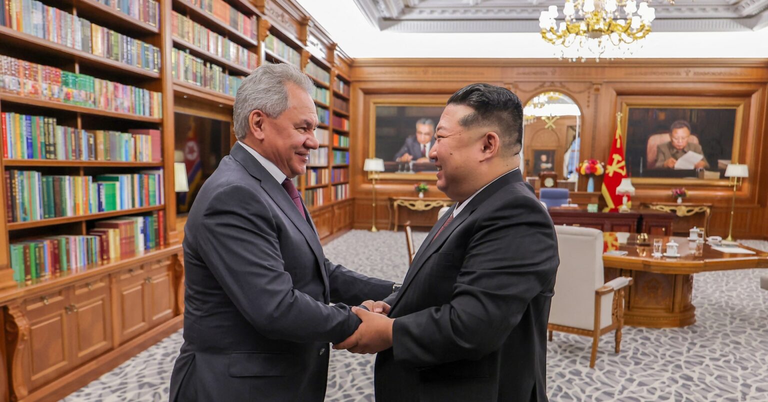 北朝鮮の金氏、ロシア安保会議書記と会談　無条件の支持約束 | ロイター