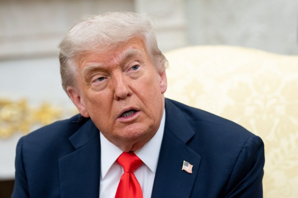 トランプ氏は中国批判控える方針、対露支援抑止の圧力かけず－関係者 - Bloomberg